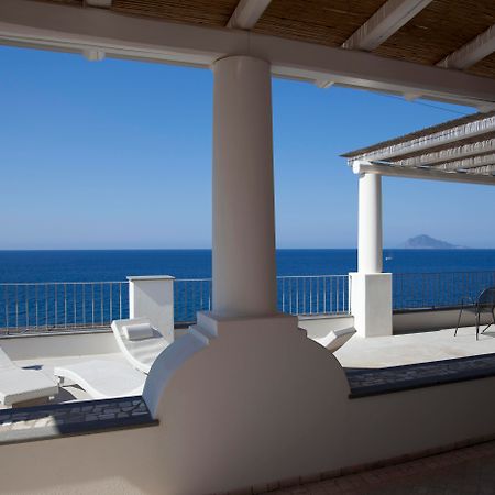 Hotel Cutimare - Aeolian Charme Acquacalda Exterior photo