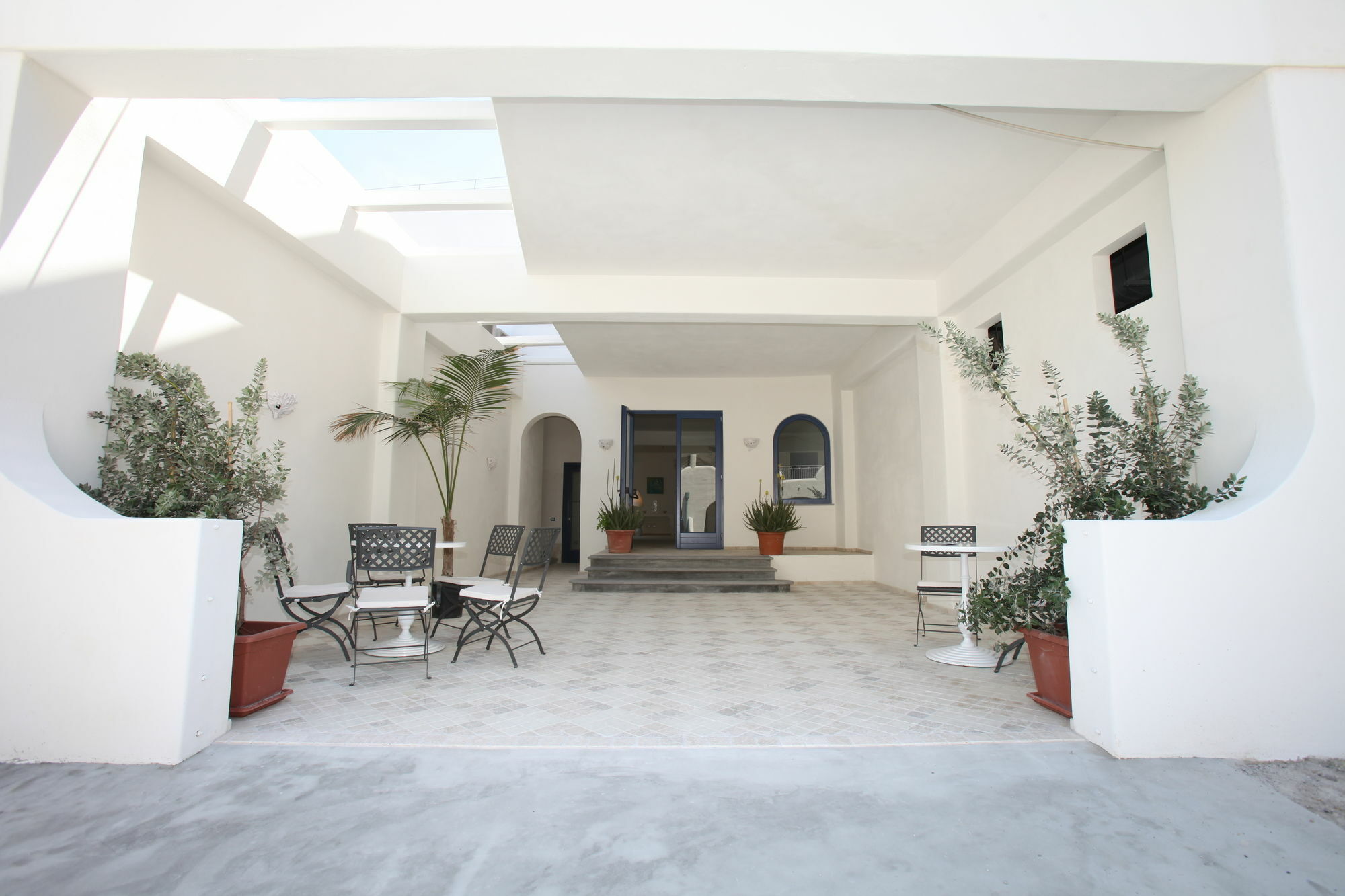 Hotel Cutimare - Aeolian Charme Acquacalda Exterior photo