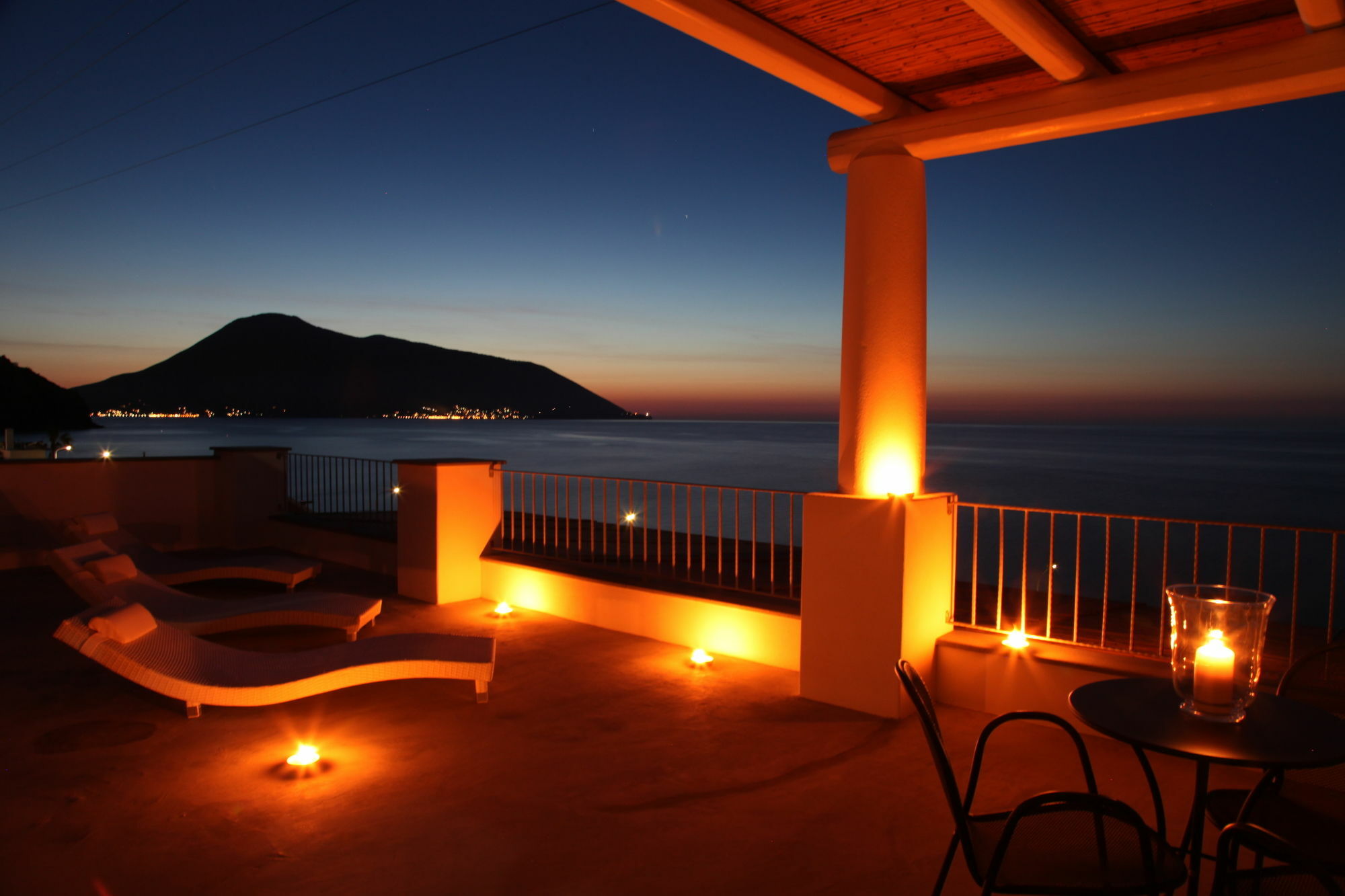 Hotel Cutimare - Aeolian Charme Acquacalda Exterior photo